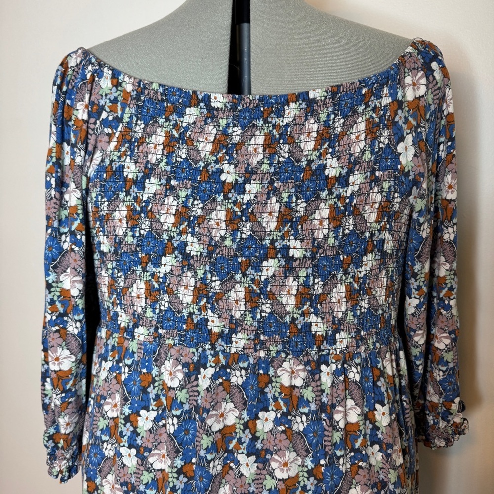 Smocked Blue Floral Off-Shoulder Dress - Picture 3 of 4